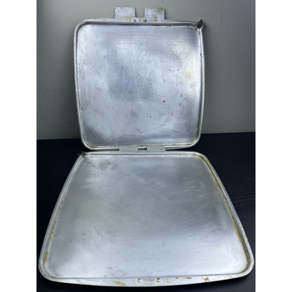 2x Sunbeam Square Waffle Maker Interior Metal Flat Plates Parts
